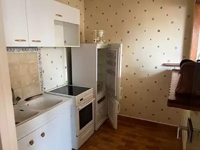 Saint Maixent l'Ecole 79400 Location appartement 1 pièce t1