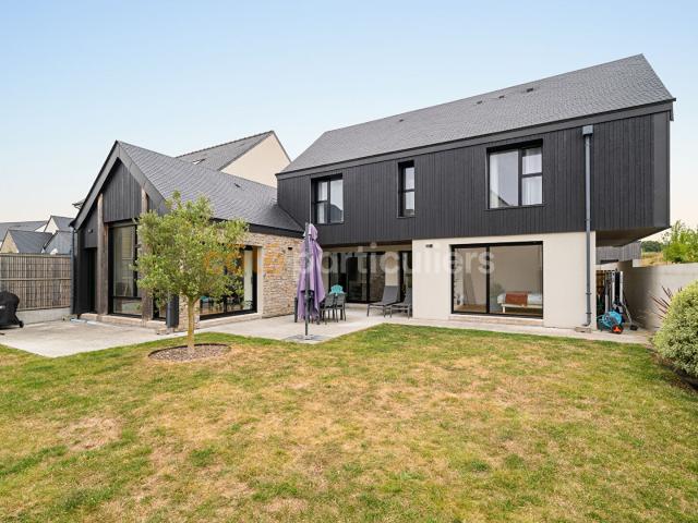 Saint Malo, maison récente d'architecte, terrasse et jardin SUD OUEST, studio indépendant