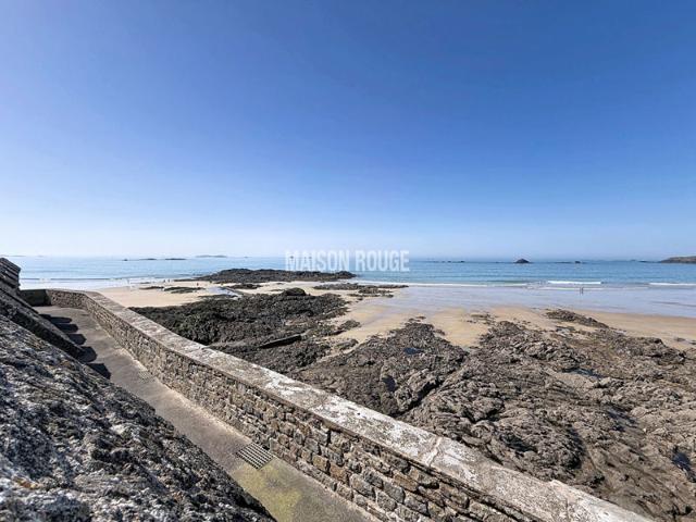 Saint Malo Rochebonne, maison de 93m² sur 3 niveaux avec terrasses, vue mer et accès direct plage