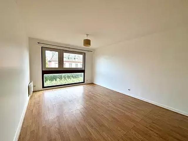 Saint Malo 35400 Location appartement 1 pièce t1 cave parking