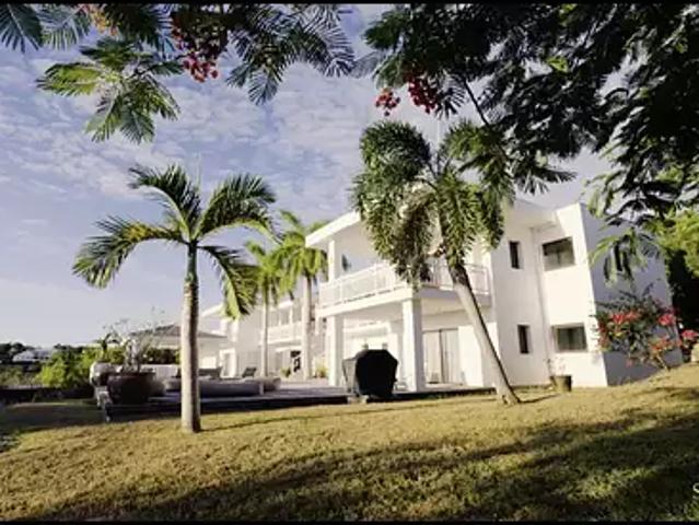 Saint Martin 97150 Achat / Vente maison 10 pièces t10 piscine