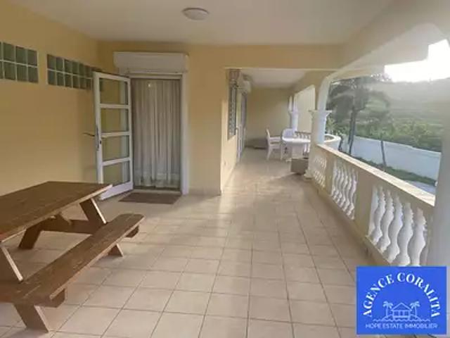 Saint Martin 97150 Location appartement 4 pièces t4 terrasse