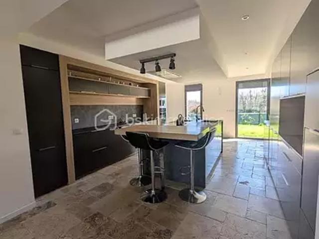Saint Martin de Laye 33910 Achat / Vente maison 8 pièces t8