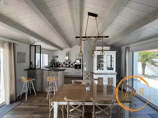 Saint Martin de Ré 17410 Achat / Vente maison 4 pièces t4 parking