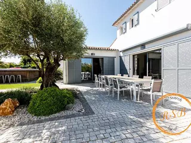 Saint Martin de Ré 17410 Achat / Vente maison 7 pièces t7 piscine