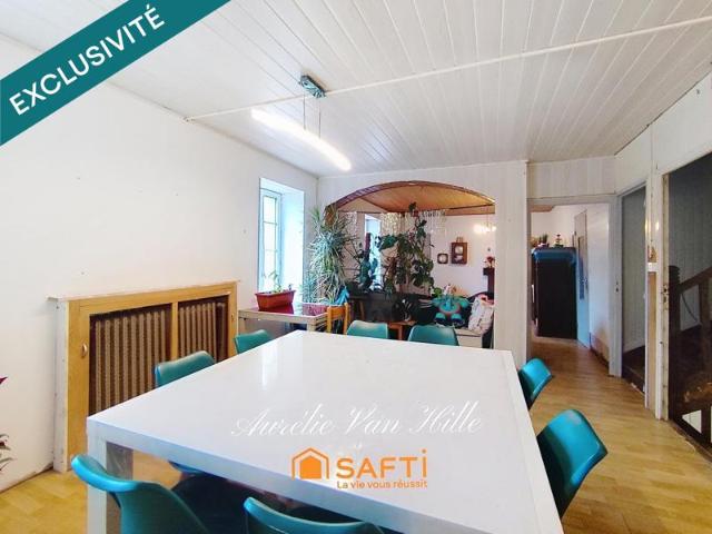 Saint Martin des Champs Belle maison familiale