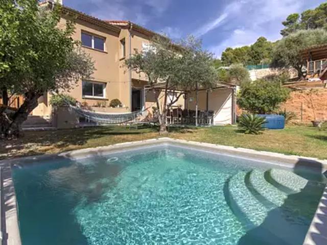 Saint Martin du Var 06670 Achat / Vente appartement 3 pièces t3 piscine