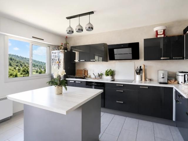 Saint Martin du Var/Appartement 80 M²/4P