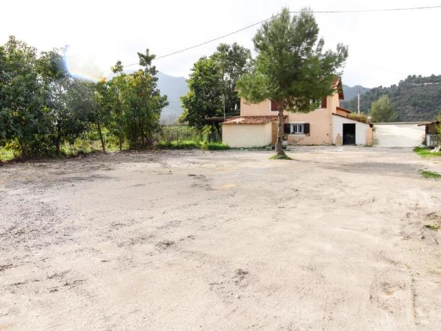 Saint Martin du Var/Maison 120 M²/Terrain 1800 M²