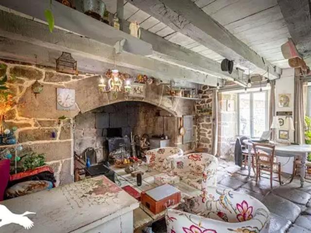 Saint Martin la Méanne 19320 Achat / Vente maison 4 pièces t4 au dernier étage parking