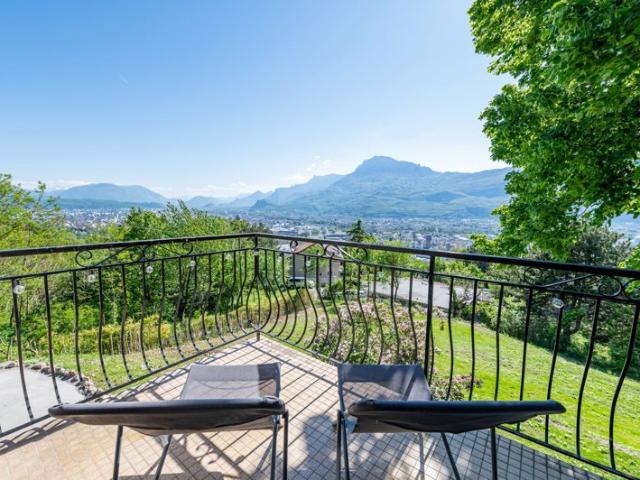 SAINT MARTIN LE VINOUX – MAISON INDIVIDUELLE AVEC VUE PANORAMI