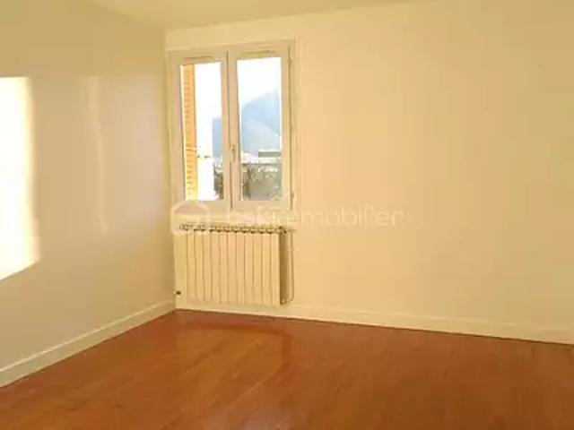 Saint Martin le Vinoux 38950 Achat / Vente appartement 3 pièces t3 au dernier étage cave