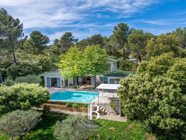 Saint Marc Jaumegarde Propriété 213 M² 4 Chambres En Sui. 213m² Aix en Provence
