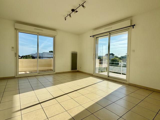 Saint Marc sur Mer Appartement T3 60 m2 Garage Parking 2 balcons 2 chambres