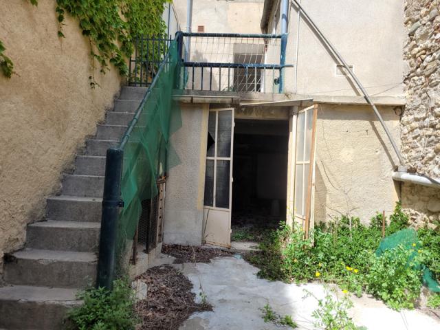 Saint Marcel Maison de village de 58 m2 avec cour de 25 m2 e