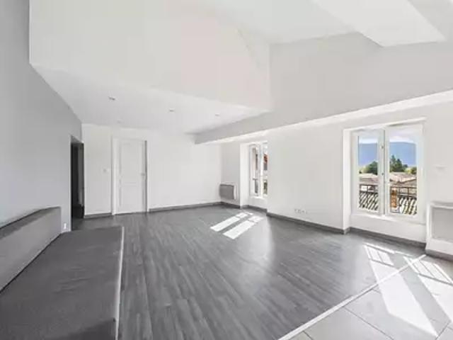 Saint Marcellin 38160 Location appartement 3 pièces t3