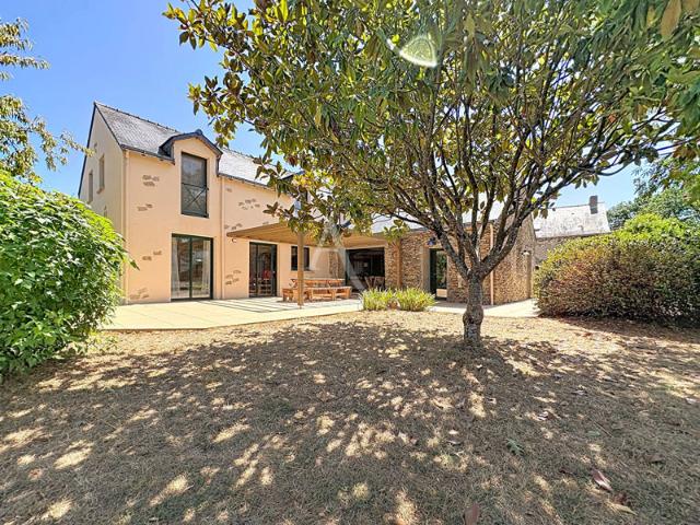 SAINT MARS DU DESERT Maison Familiale 162 m² 4 chambres