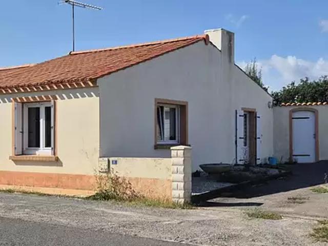 Saint Mathurin 85150 Achat / Vente maison 4 pièces t4 parking