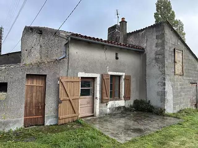 Saint Maurice la Clouère 86160 Achat / Vente appartement 2 pièces t2