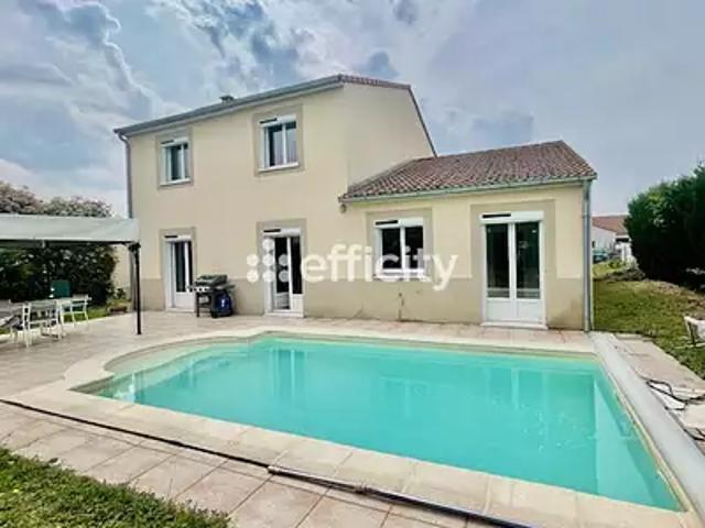 Saint Maurice l'Exil 38550 Achat / Vente maison 6 pièces t6 piscine jardin