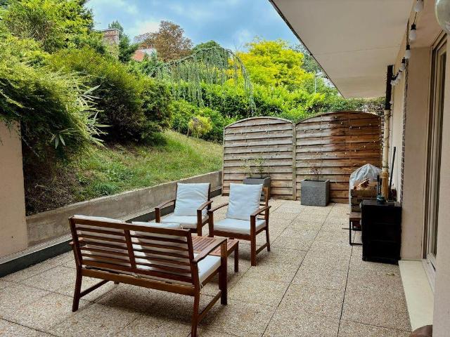Saint Maurice Location Appartement 94
