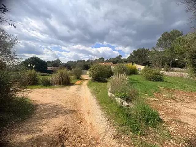 Saint Maximin la Sainte Baume 83470 Programme neuf terrain neuf à vendre