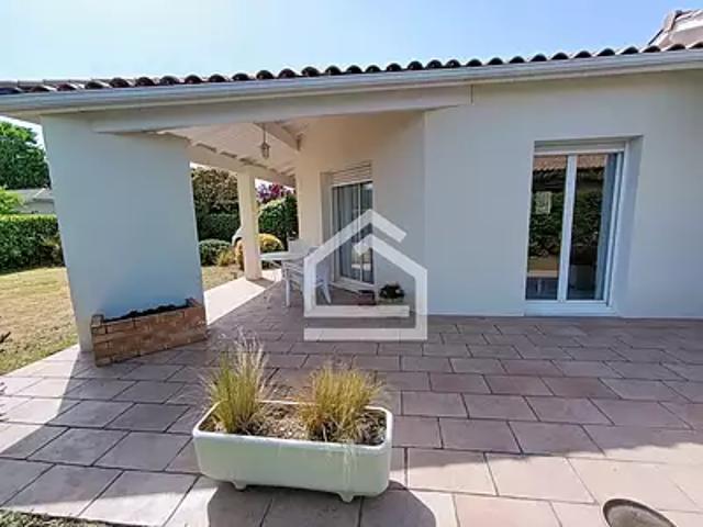 Saint Médard en Jalles 33160 Achat / Vente maison 5 pièces t5
