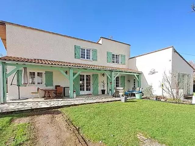 Saint Médard en Jalles 33160 Achat / Vente maison 7 pièces t7