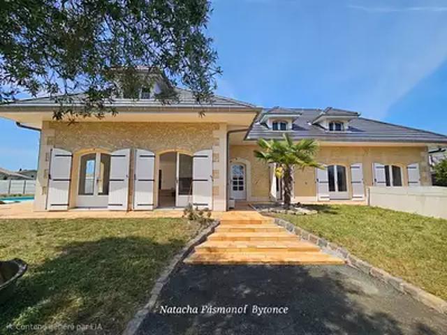 Saint Médard en Jalles 33160 Achat / Vente maison 11 pièces t11 piscine jardin