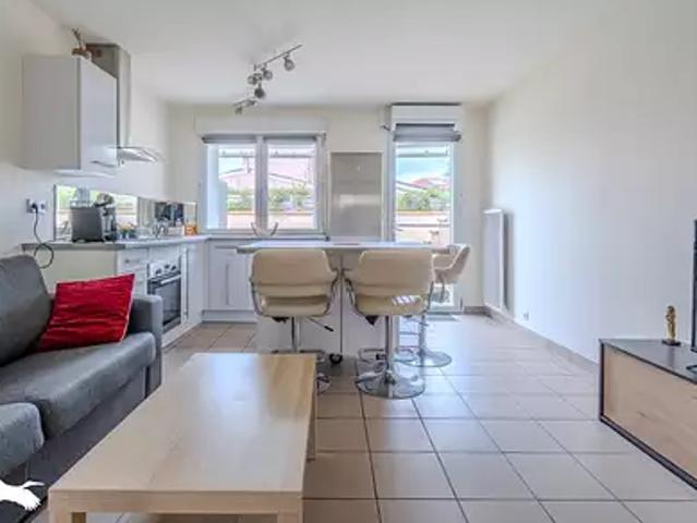 Saint Médard en Jalles 33160 Achat / Vente appartement 2 pièces t2 parking