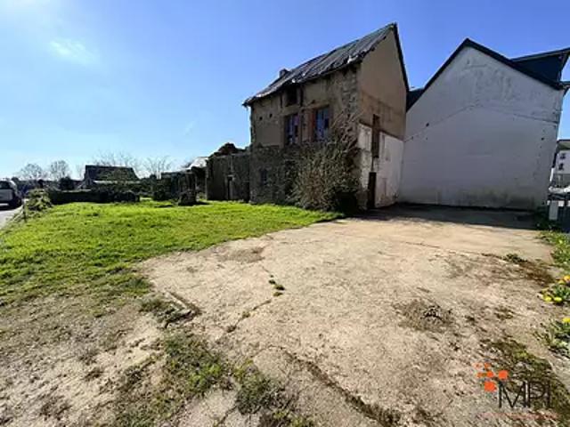 Saint Méen le Grand 35290 Achat / Vente maison 1 pièce t1 au dernier étage