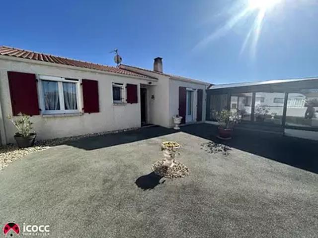 Saint Michel en l'Herm 85580 Achat / Vente maison 5 pièces t5 piscine