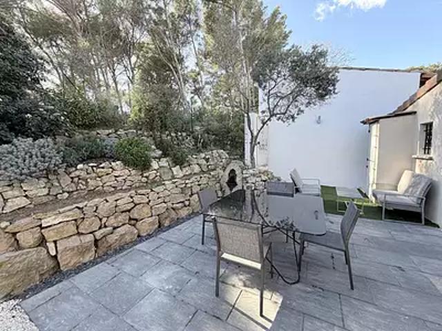 Saint Mitre les Remparts 13920 Achat / Vente maison 4 pièces t4 au dernier étage