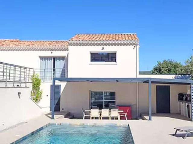 Saint Montan 07220 Achat / Vente maison 5 pièces t5 au dernier étage piscine