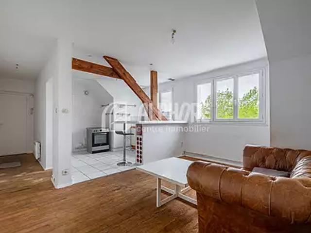 Saint Nazaire 44600 Achat / Vente appartement 2 pièces t2 au dernier étage cave