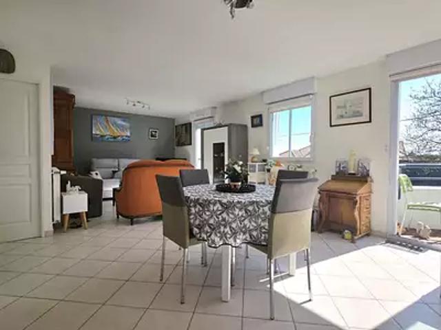 Saint Nazaire 44600 Achat / Vente appartement 5 pièces t5 au dernier étage cave