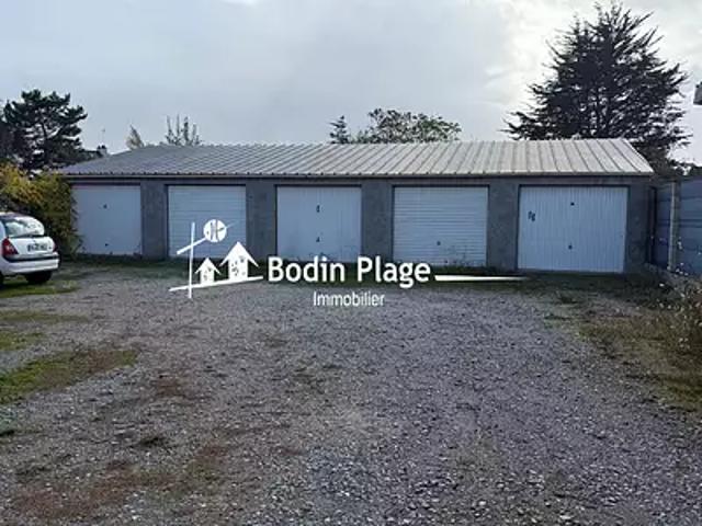 Saint Nazaire 44600 Achat / Vente parking au dernier étage