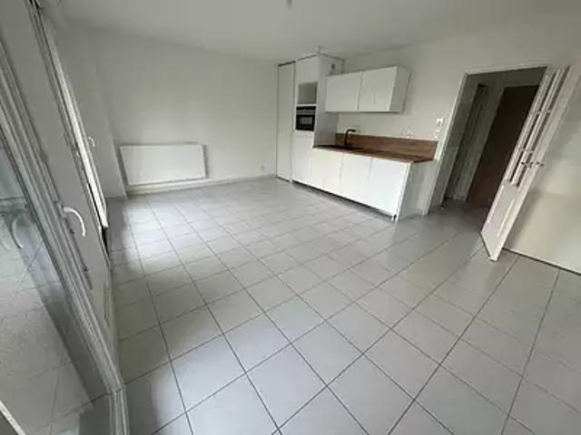 Saint Nazaire 44600 Location appartement 1 pièce t1 terrasse