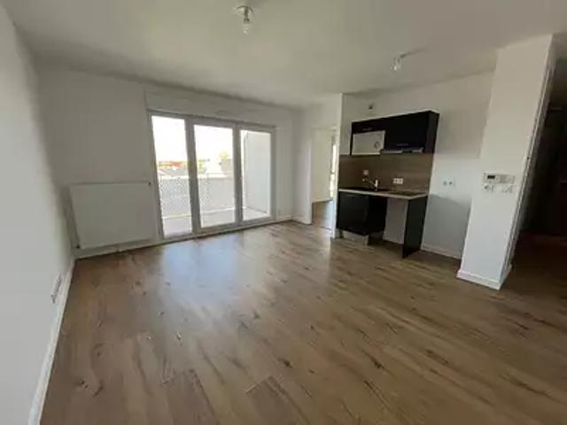 Saint Nazaire 44600 Location appartement 2 pièces t2 parking