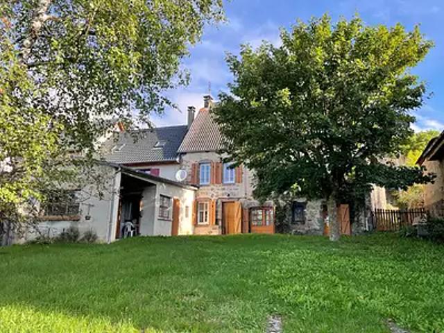Saint Nectaire 63710 Achat / Vente maison 5 pièces t5