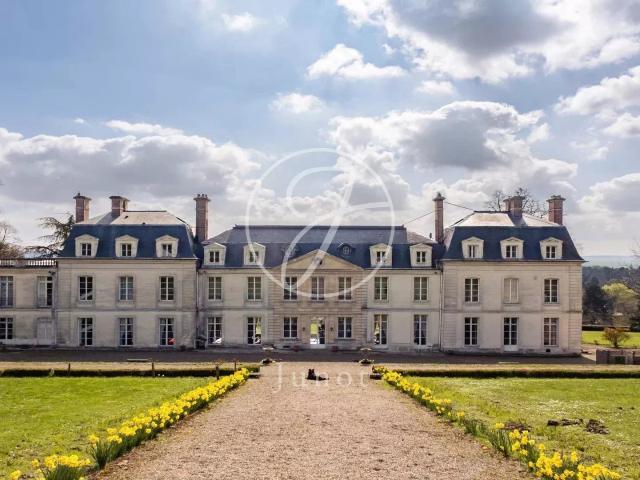 Saint Nom La Bretèche Yvelines Château historique avec s. 1074m² Saint Nom la Bretèche