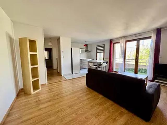Saint Orens de Gameville 31650 Achat / Vente appartement 2 pièces t2 au dernier étage terrasse