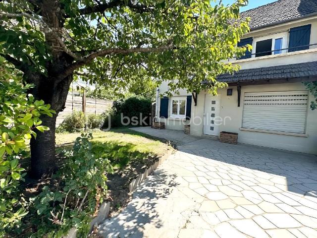 SAINT OUEN L'AUMÔNE – Maison familiale 117 m² – 5 chambres – Jardin – Cave