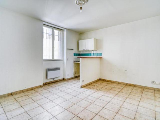 SAINT OUEN SUR SEINE 2 PIÈCES DE 36,20 M² AVEC TERRASSE PRIVATIVE DE 10 M² – À 2 MINUTES DU MÉTRO