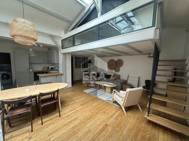 SAINT OUEN SUR SEINE CENTRE VILLE T2 BIS 65,1 m² CALME SUR COUR