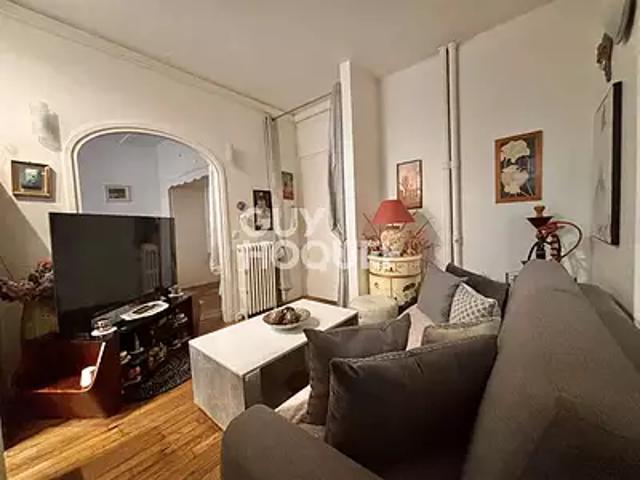 Saint Ouen sur Seine 93400 Achat / Vente appartement 2 pièces t2 cave