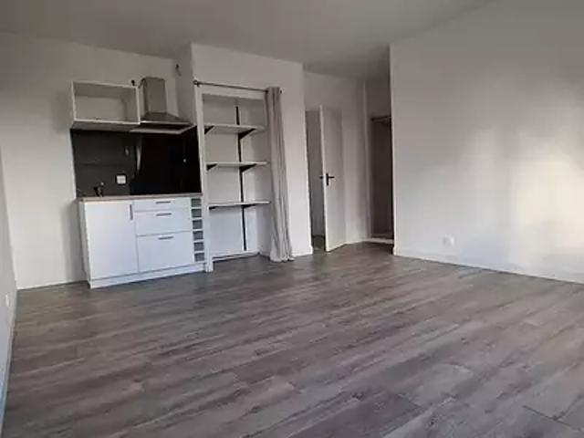 Saint Pabu 29830 Location appartement 2 pièces t2 au dernier étage cave