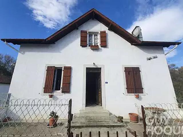 Saint Palais 64120 Achat / Vente maison 5 pièces t5 parking