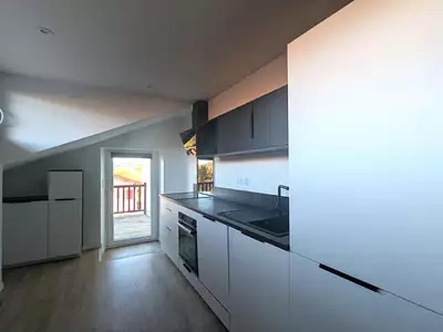 Saint Palais 64120 Location appartement 2 pièces t2 terrasse
