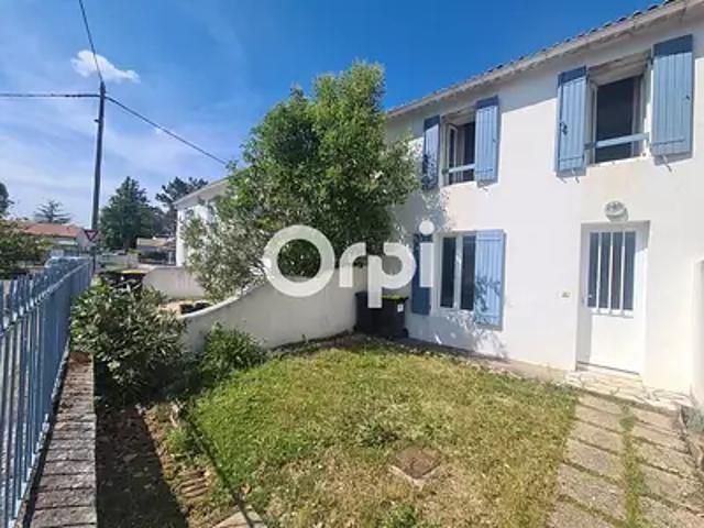 Saint Palais sur Mer 17420 Achat / Vente appartement 3 pièces t3 jardin terrasse